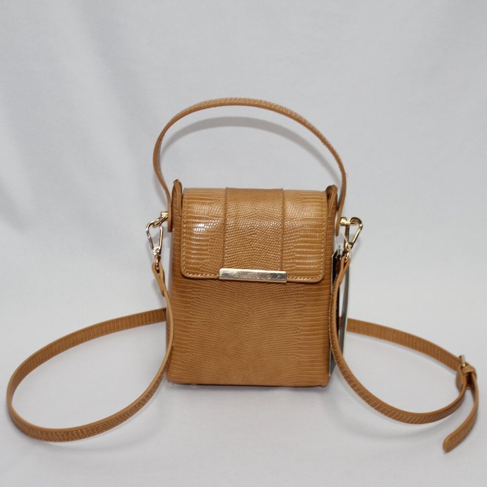 NWT Tan Vegan Hand and Crossbody Small Bag - Picture 8 of 9